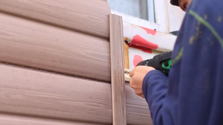 Best Residential Vinyl Siding Installation  in Lookout Mountain, AL